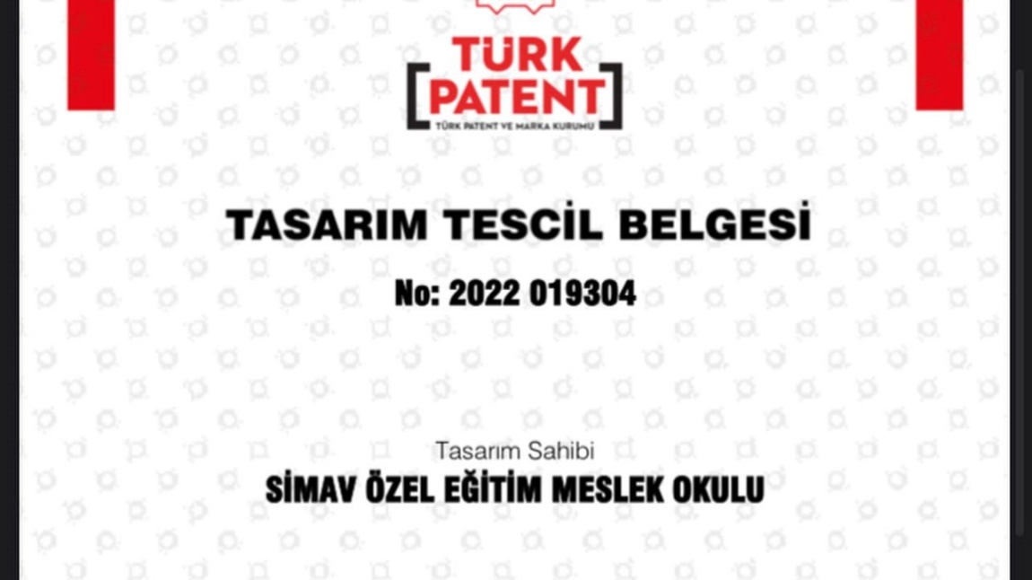 Tasarımı ve üretimi okulumuza ait olan Palyaço Kesir bul tak ahşap oyunumuz tasarım patenti Türk Patent Enstitüsü tarafından onaylanmıştır.